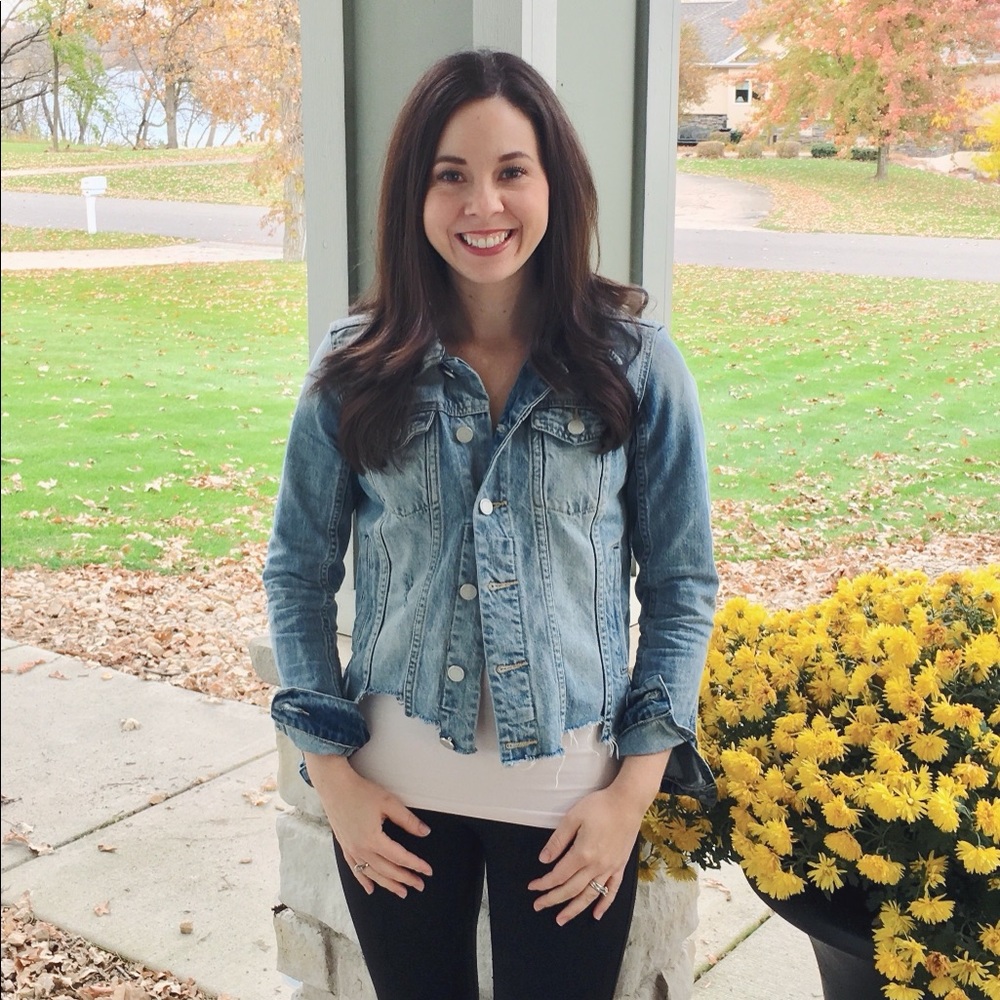 Meet your Posher, Laura